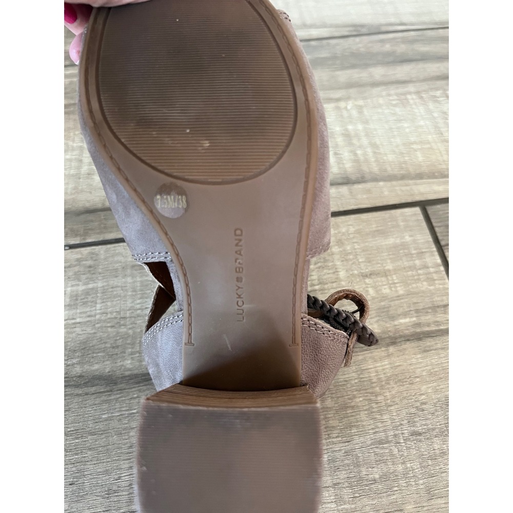 Lucky Brand Juliane Peep Toe Sandal Slingback Wooden Block Heel 7.5 - Picture 5 of 5